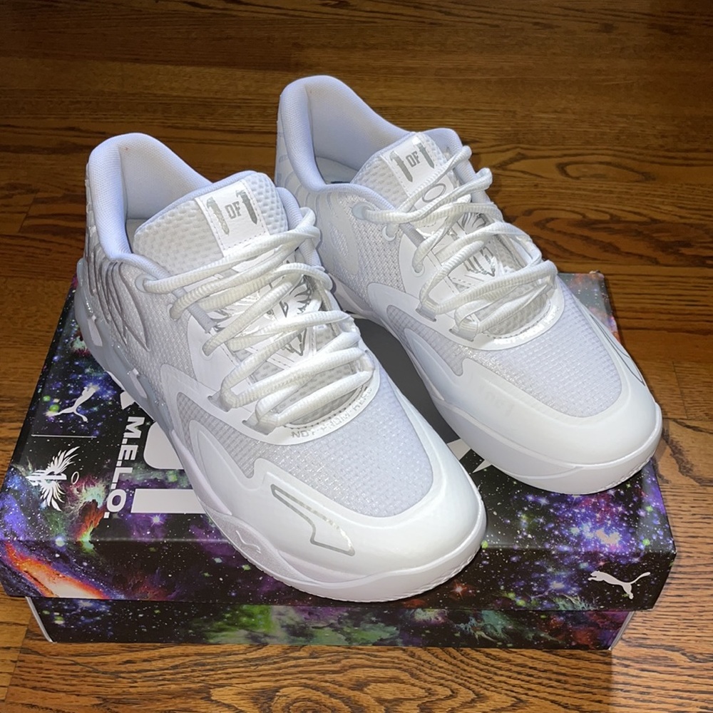 LaMelo Ball PUMA MB 01 Low Triple White, Size 8M